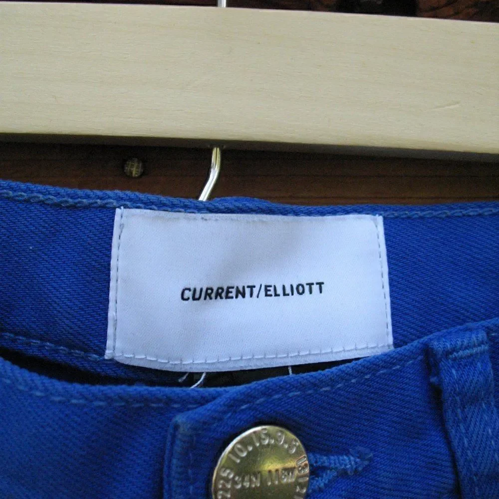 NWOT  Current Elliot Blue The Boyfriend  Mid Rise Shorts